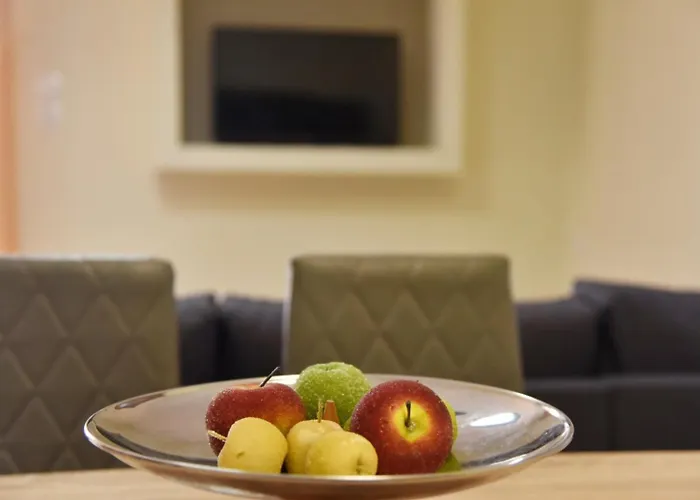 Elegant * Árgos Orestikón